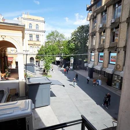 With Breakfast Revolucija Saraybosna